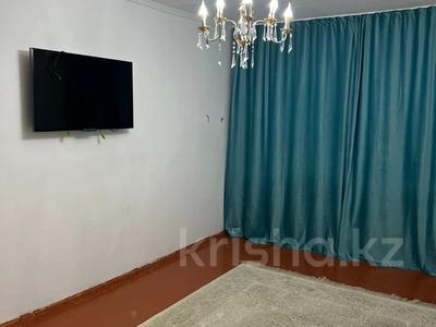 1-комнатная квартира · 32 м² · 2/5 этаж, Самал за 10 млн 〒 в Талдыкоргане, мкр Самал