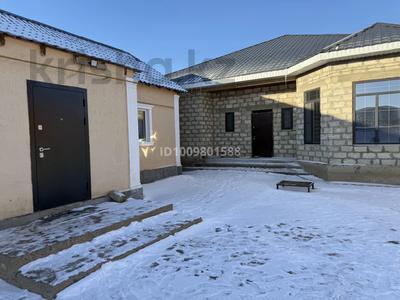 Отдельный дом · 2 комнаты · 120 м² · 8 сот., мкр Балауса, Ш.Муртаза 74 — Рядом детсад Данара, минимаркет Айкөркем за 34 млн 〒 в Атырау