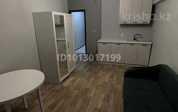1-бөлмелі пәтер · 22 м² · 2/4 қабат, Жарокова 187 — Уг жандосова, бағасы: 210 000 ₸ в Алматы, Бостандыкский р-н — фото 2