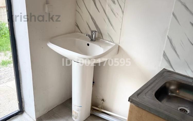 2-комнатная квартира · 25 м² · 1/2 этаж, Байтақ 2 — Гүлдала ауылы Тұмар кафенің арты, трасса бойы за 110 000 ₸ в  — фото 2