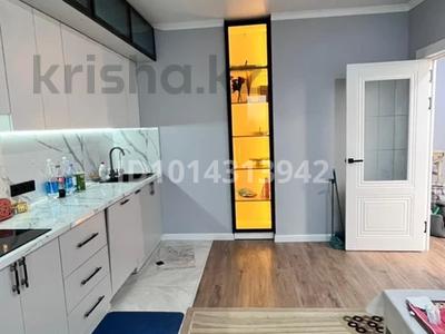 3-бөлмелі пәтер · 106 м² · 14/16 қабат, Сырым батыра 2 б 12 блок, бағасы: 280 000 ₸ в Шымкенте, Каратауский р-н