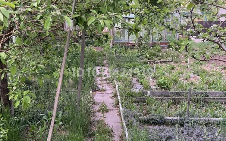 Дача · 2 комнаты · 40 м² · 6 сот., Еловая 31 — Ермакова за 5 млн ₸ в Павлодаре — фото 2