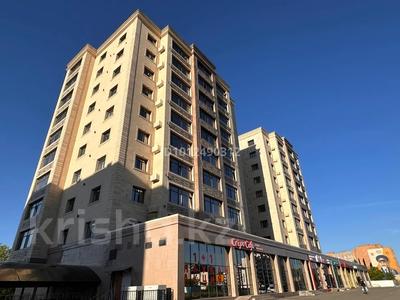 2-бөлмелі пәтер · 81.3 м² · 8/9 қабат, Казыбек Би 10, бағасы: 38 млн ₸ в Усть-Каменогорске