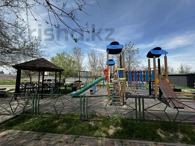2-комнатная квартира · 72.5 м² · 4/10 этаж, мкр Нурсат 132 — Проспект Байдибек Би-Аргынбекова за 28 млн ₸ в Шымкенте, Каратауский р-н