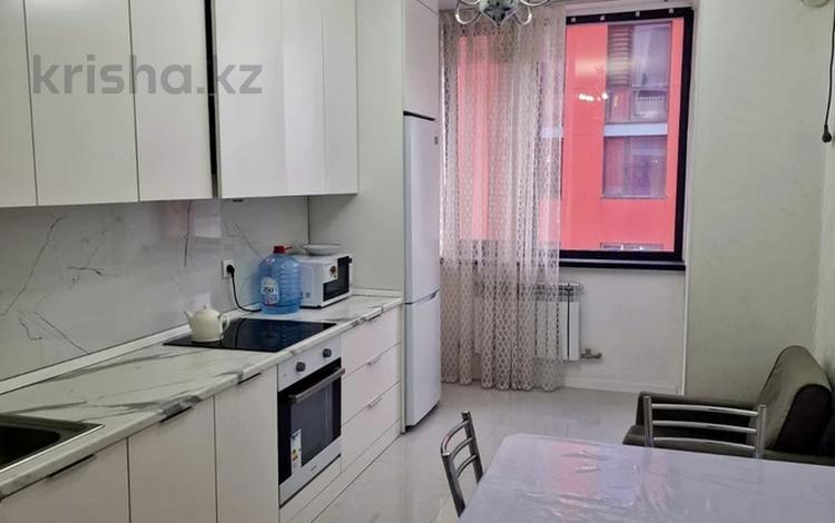 3-комнатная квартира · 87 м² · 9/12 этаж, мкр Кайтпас 1, Байдибек би 116 за 300 000 ₸ в Шымкенте, Каратауский р-н — фото 2