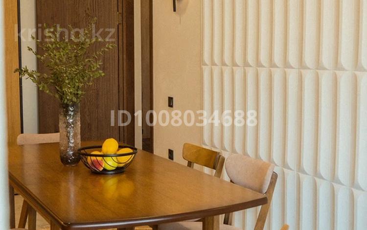 3-комнатная квартира · 97.7 м² · 14/16 этаж, мкр Акжайык 2 а — улица Сырым- Батыра угол Толеметова за 89.9 млн 〒 в Шымкенте, Абайский р-н — фото 2