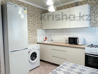 2-комнатная квартира · 50 м² · 1/5 этаж, 8-й мкр за 10 000 ₸ в Актау