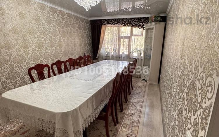 4-комнатная квартира · 76 м² · 1/5 этаж, Акбулак 19 за 22 млн ₸ в Таразе — фото 2