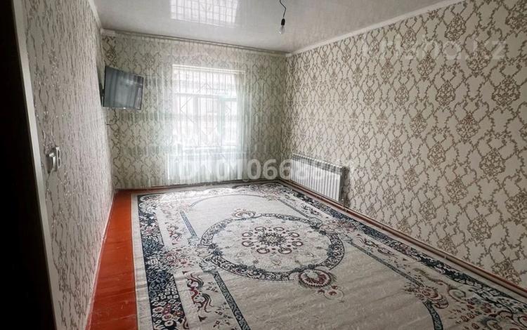 Жеке үй · 3 бөлме · 80 м² · 13 жүзд., Кокбайрак 68 — Ортақ, бағасы: 16 млн ₸ в Туркестане — фото 2