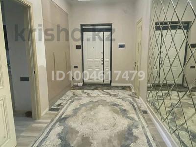 4-комнатная квартира · 175 м² · 2 этаж, Казыбек би 19/1 за 650 000 〒 в Усть-Каменогорске