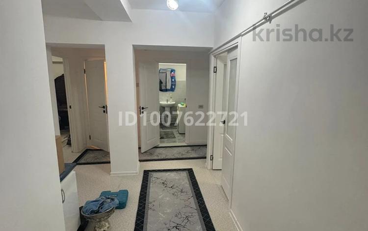 2-комнатная квартира · 69 м² · 4/5 этаж, Кирова базар 15 за 120 000 ₸ в Таразе — фото 2