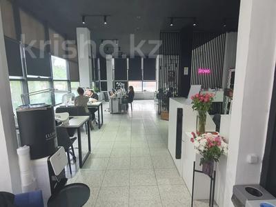 Салон красоты-подология · 150 м², бағасы: 35 млн ₸ в Атырау