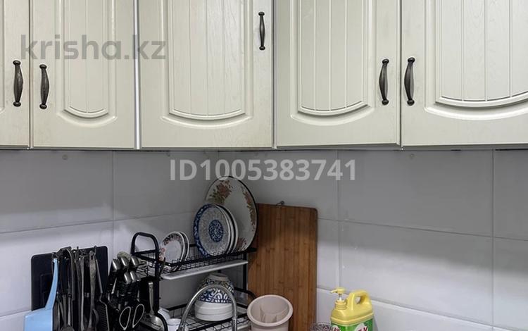 2-комнатная квартира · 49 м² · 1/5 этаж, Майкудук, 15й микрорайон 19 за 13 млн ₸ в Караганде, Алихана Бокейханова р-н — фото 11
