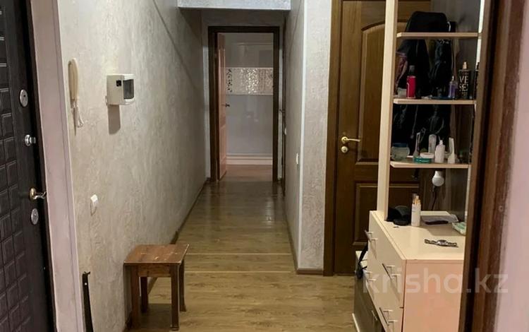 2-комнатная квартира · 75 м² · 9/10 этаж, мкр Акбулак, Чуланова за 29.5 млн 〒 в Алматы, Алатауский р-н — фото 11