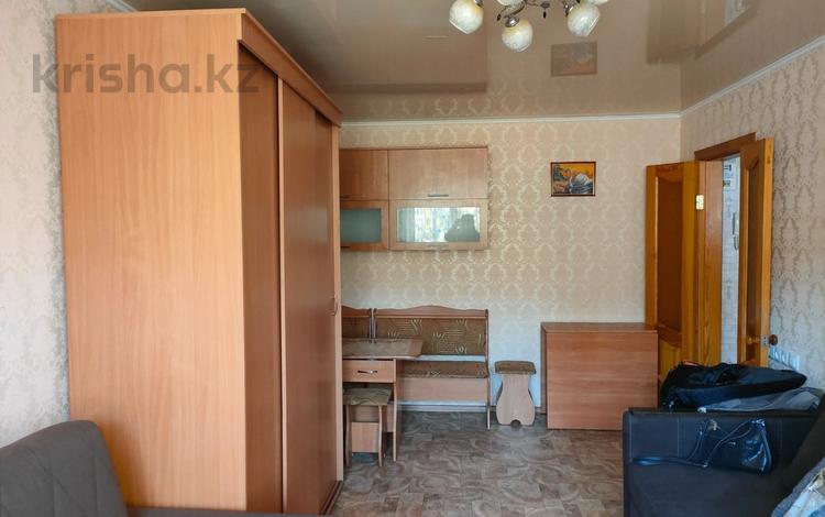1-комнатная квартира · 30 м² · 2/5 этаж, Назарбаева за 10.5 млн ₸ в Петропавловске — фото 2