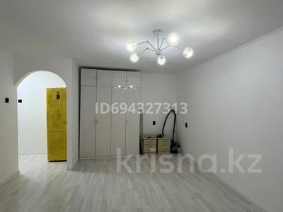 1-комнатная квартира · 35.1 м² · 2/4 этаж, мкр Коктем-3 164 — Жарокова угол Жандосова за 28 млн 〒 в Алматы, Бостандыкский р-н