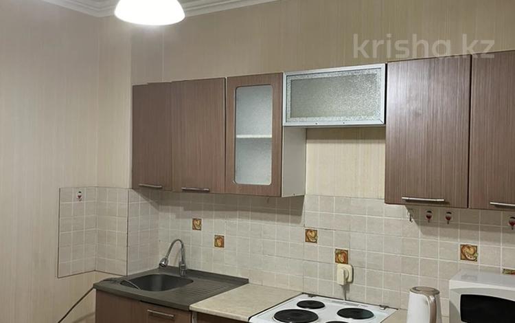 2-комнатная квартира, 70.9 м², 3/10 этаж помесячно, Кумисбекова 8