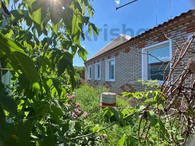 Отдельный дом · 4 комнаты · 60.4 м² · 6.35 сот., Алтынсарина за ~ 25.8 млн 〒 в Рудном