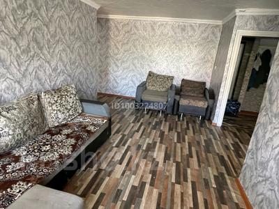 3-бөлмелі пәтер · 58 м² · 2/3 қабат, 72 квартал 19 — Вавилон, бағасы: 180 000 〒 в Семее