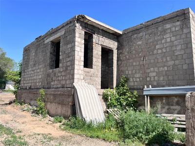 Продажа домов и дачи в Карагандинской обл.: Отдельный дом · 6 комнат · 300 м² · 6 сот., мкр Новый Город, Мкр Новый Город, ул.Мельничная 5 — Пив.завод "Эфес", БЦ Реалбаза за 25 млн 〒 Отдельный дом · 6 комнат · 300 м² · 6 сот., мкр Новый Город, Мкр Новый Город, ул.Мельничная 5 — Пив.завод "Эфес", БЦ Реалбаза за 25 млн 〒 в Караганде, Казыбек би р-н