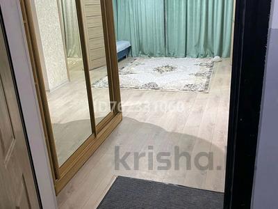 Аренда квартир в Алматы: 1-комнатная квартира · 40 м² · 5/10 этаж · помесячно, мкр Аксай-1 11/9 за 240 000 〒 1-комнатная квартира · 40 м² · 5/10 этаж · помесячно, мкр Аксай-1 11/9 за 240 000 〒 в Алматы, Ауэзовский р-н