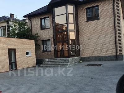 Отдельный дом · 6 комнат · 251 м² · 10 сот., Северо-запад 14 за 210 млн 〒 в Костанае