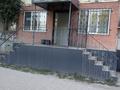 Еркін, дүкендер мен бутиктер · 50 м², бағасы: 300 000 ₸ в Актобе, мкр 11
