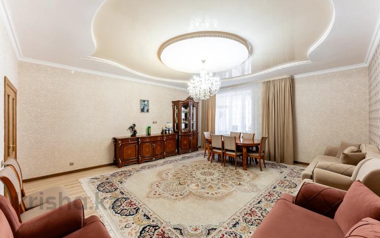 3-комнатная квартира · 149.6 м² · 5/8 этаж, Айтеке би 16 за 72.1 млн ₸ в Астане, Нура р-н — фото 2