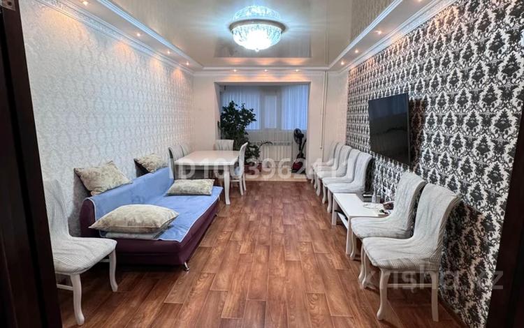 3-бөлмелі пәтер · 80 м² · 6/10 қабат, набережная 84, бағасы: 25 млн ₸ в Актобе, мкр. Курмыш — фото 2