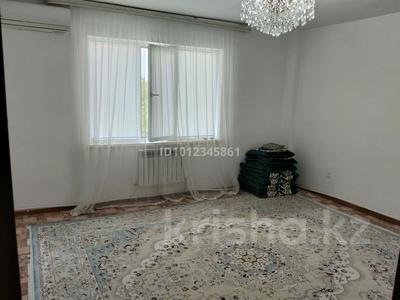 2-комнатная квартира · 61 м² · 3/5 этаж, ул. Айнаш Байжигитовой 66 за 18 млн ₸ в Атырау, мкр Авангард-2