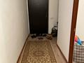 2-комнатная квартира, 60 м², 5/5 этаж помесячно, Черёмушки 43А — С Гагарина за 130 000 〒 в Боралдае (Бурундай) — фото 5