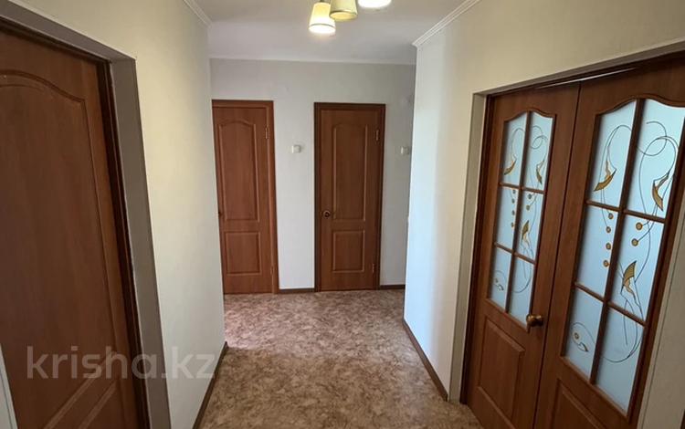 3-комнатная квартира · 63 м² · 5/5 этаж, Каратюбинская 30 за 17 млн ₸ в Уральске — фото 2