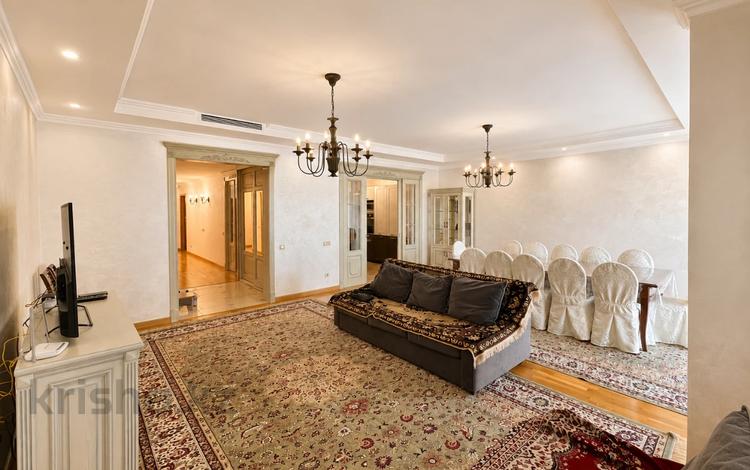 4-комнатная квартира · 162 м² · 7/8 этаж, Мирас за 162 млн ₸ в Алматы, Бостандыкский р-н — фото 12
