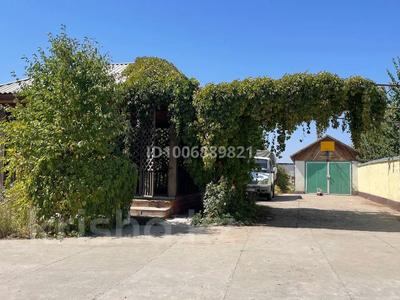 Отдельный дом · 5 комнат · 180 м² · 20 сот., Мамыр Жаланбасов 1 за 25 млн 〒 в Шардара