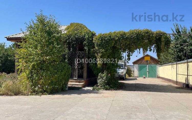 Отдельный дом · 5 комнат · 180 м² · 20 сот., Мамыр Жаланбасов 1 за 25 млн 〒 в Шардара — фото 2