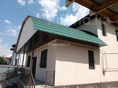 Отдельный дом · 6 комнат · 220 м² · 10 сот., мкр Калкаман-2, Рипинского 45 — Продам дом расположен близко к улице Шаляпина возле гимназии 176 в хор за 190 млн ₸ в Алматы, Наурызбайский р-н