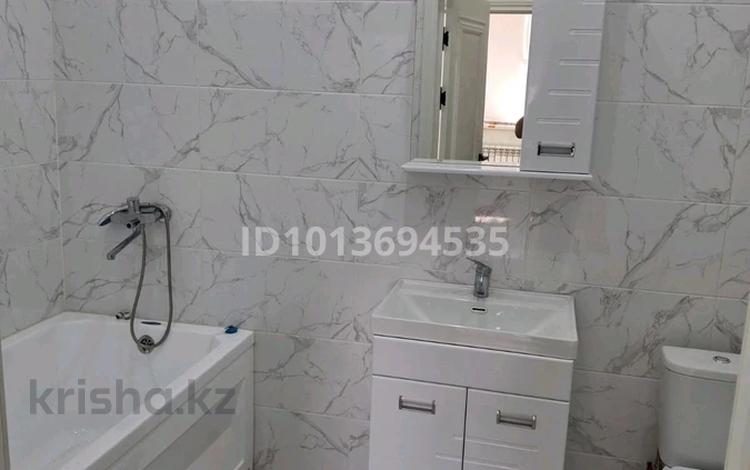2-бөлмелі пәтер · 70 м² · 4/4 қабат, Самал ш/а., Мкрн. Мынбулак, бағасы: 150 000 ₸ в Таразе, мкр Самал — фото 2