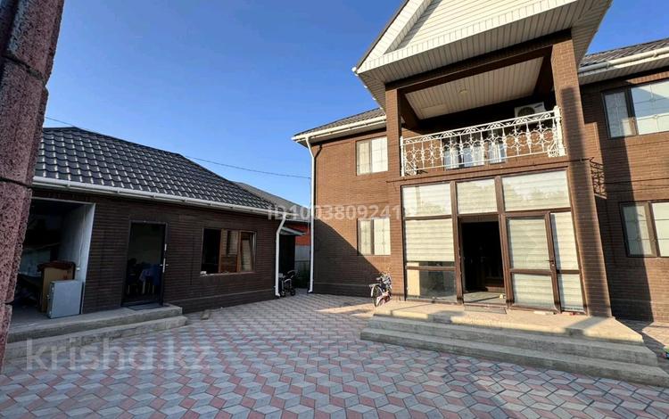 Отдельный дом · 9 комнат · 240 м² · 13 сот., Сейдалиева 111а за 130 млн 〒 в Аскара Токпанова (Казцик) — фото 2