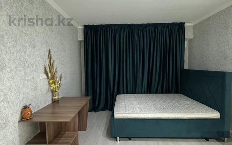 1-бөлмелі пәтер, 31 м², 9/9 қабат ай сайын, Райымбека 524, бағасы: 180 000 〒 в Алматы, Алмалинский р-н — фото 2