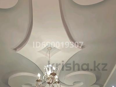 Отдельный дом · 10 комнат · 720 м² · 20 сот., 30-й мкр 145 — Олжа, университет Есенова за 230 млн 〒 в Актау