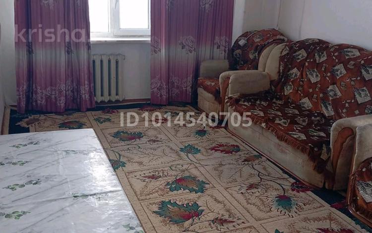 2-комнатная квартира · 45 м² · 4/5 этаж, Казыбек би — Район Жайна напротив офис Петроказахстан. за 110 000 ₸ в  — фото 2