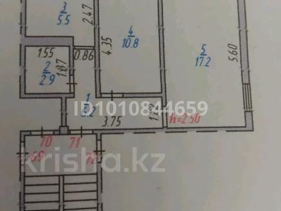 2-бөлмелі пәтер · 43 м² · 3/5 қабат, Республики 65/3, бағасы: 7.5 млн ₸ в Темиртау