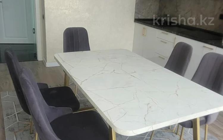 2-бөлмелі пәтер · 70 м² · 7/10 қабат, Алтын Орда, бағасы: 36 млн ₸ в Алматы, Наурызбайский р-н — фото 2