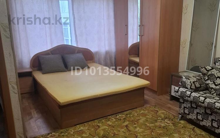 1-комнатная квартира · 30.1 м² · 3/5 этаж, мкр Новый Город, Бухар Жирау 60 за 13 млн ₸ в Караганде, Казыбек би р-н — фото 2