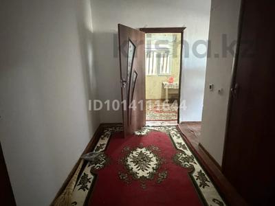 1-комнатная квартира · 54 м² · 2/5 этаж, Сырдария 9 — Район где смол, гаи, именно дом напротив где магазин несібе и автомойка за 130 000 ₸ в 