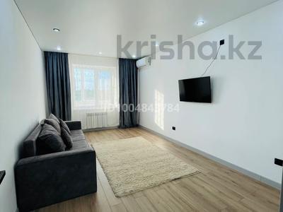 2-комнатная квартира · 70 м² · 4/5 этаж, мкр Северо-Восток, Циолковский за 15 000 ₸ в Уральске