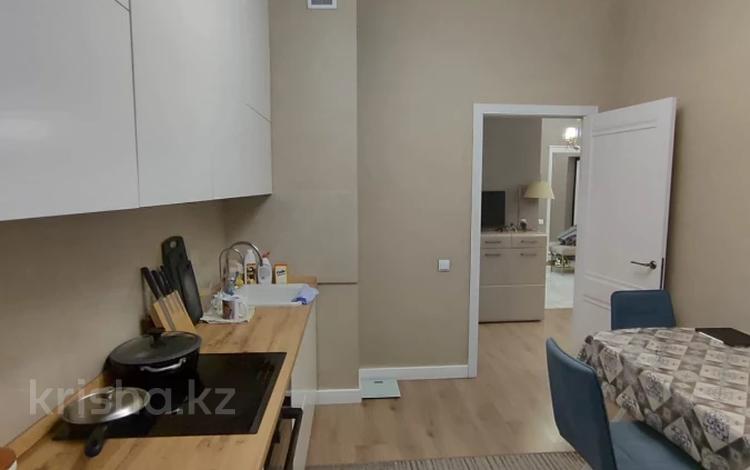 2-комнатная квартира · 68 м² · 8/19 этаж, Солодовникова 21а за 61 млн ₸ в Алматы, Бостандыкский р-н — фото 2