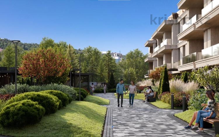 3-комнатная квартира · 113 м², Городская 3 за ~ 214.4 млн ₸ в Алматы, Медеуский р-н — фото 2