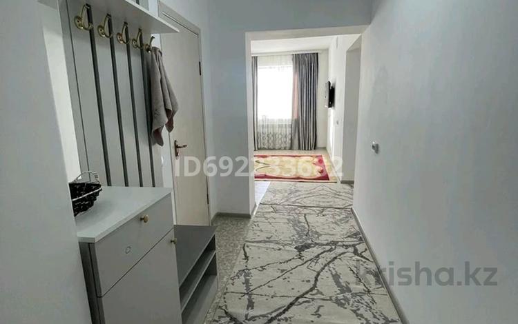 2-комнатная квартира · 60 м² · 4/7 этаж, 9 улица — Туран мол рядом за 12 000 ₸ в Туркестане — фото 2