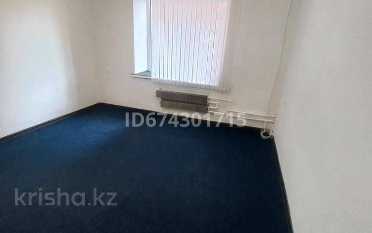 Кеңселер · 85 м², бағасы: 150 000 ₸ в Семее — фото 203
